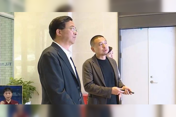 海源资讯 | 北京市大兴区委书记王有国莅临ag尊龙z6mg考察调研
